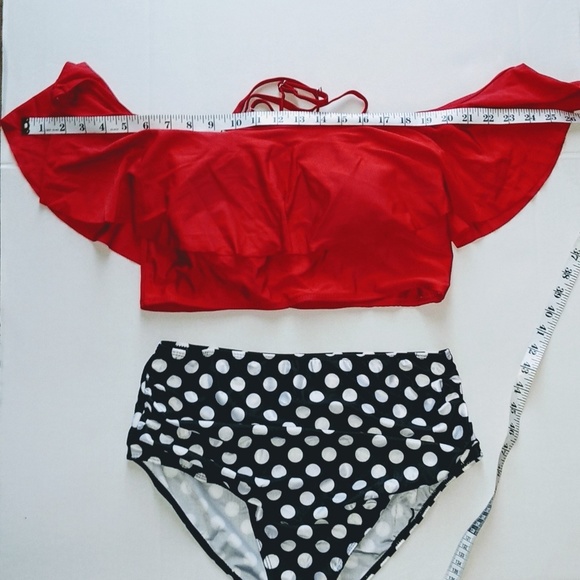 Swimsuit 2 piece - Picture 3 of 6